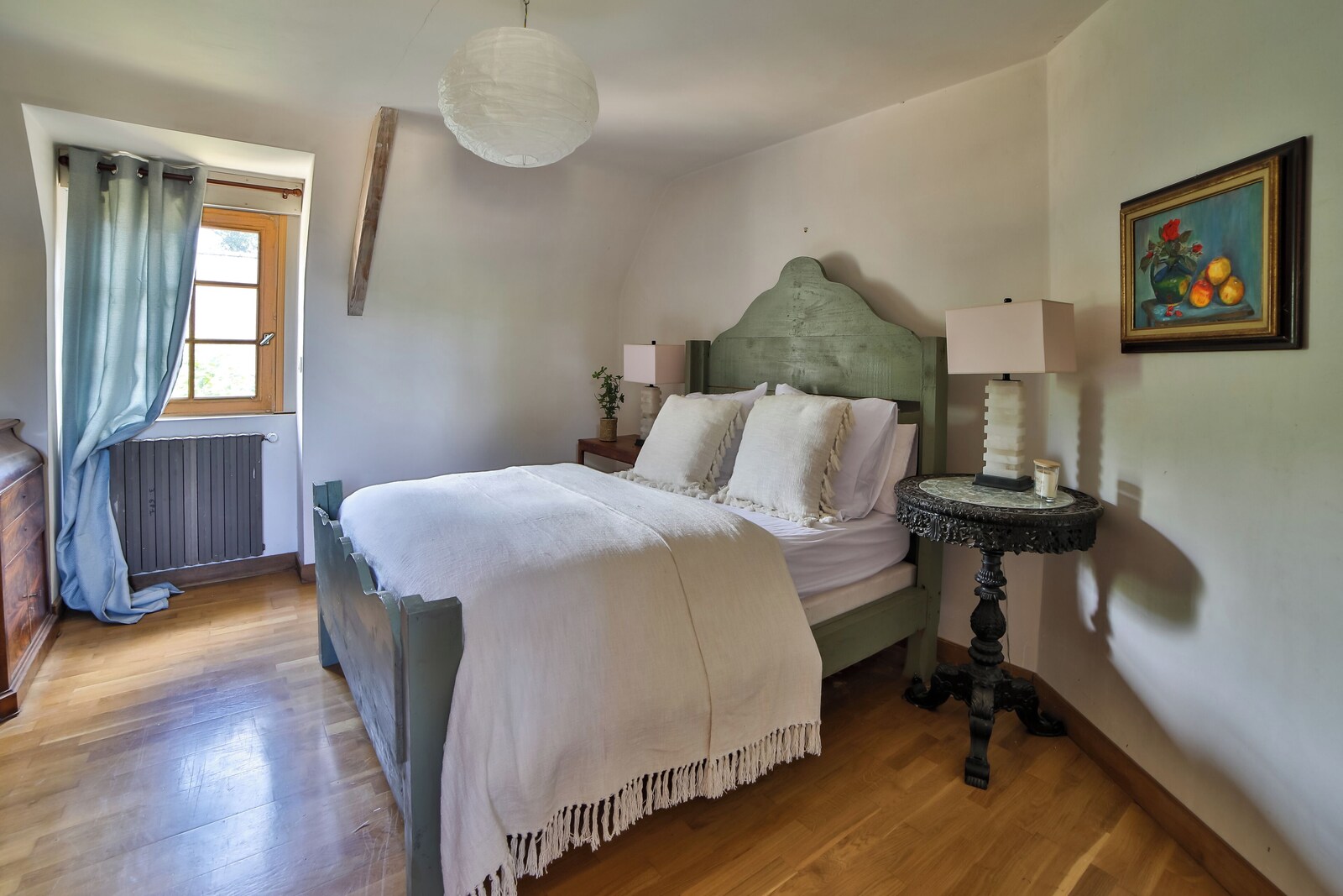 The green double room
